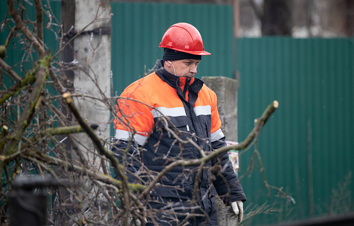 Пропаганда рабочих специальностей в СМИ и в блогах: блогер рассказал, как можно решить проблему кадрового голода в России