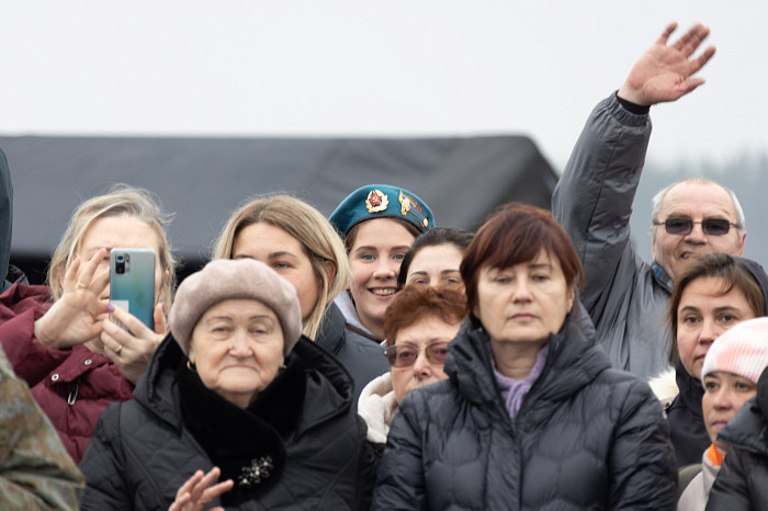 «Мы вас любим и ждем»: Мобилизованные туляки отправились из Рязанской области в зону СВО