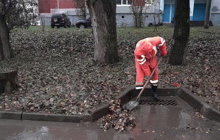 В Туле начали ликвидировать подтопление дорог после ливня