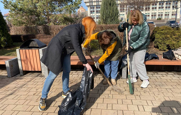 Более 11 тысяч человек вышли на субботник в Туле 5 апреля