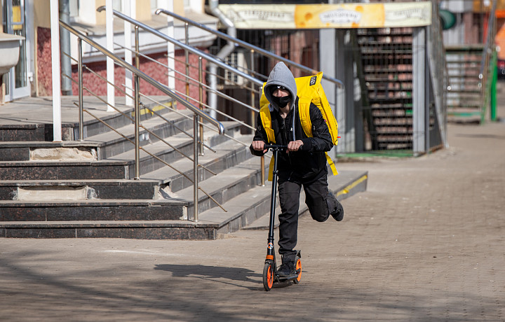 Спросили у Купера и Самоката, что заказывают туляки: в топе – сладости и готовая еда, а самый дорогой заказ почти 80 тысяч рублей