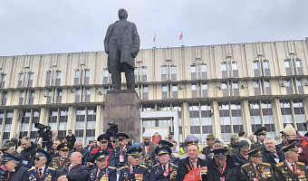 На главной площади Тулы проходит Парад, посвященный 9 мая