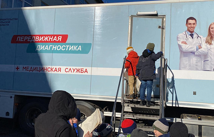 237 маленьких жителей Куркинского района осмотрели областные специалисты