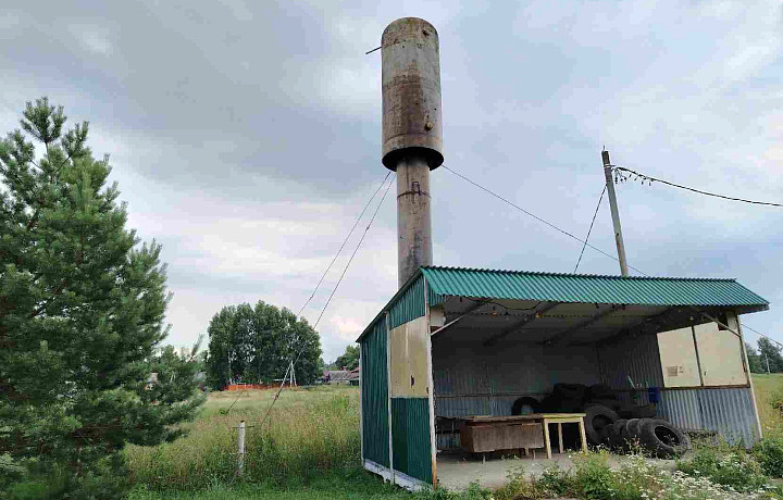 Конфликты нашего Городка: жители поселка под Богородицком подали в суд на администрацию из-за «железной» воды