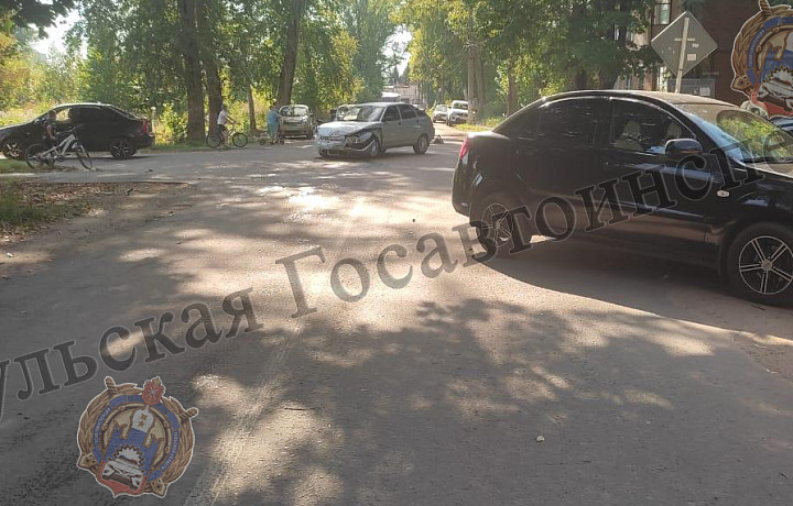 В ДТП на улице Льва Толстого в Киреевске пострадала 15-летняя девочка