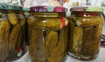Психолог объяснила, почему зумеры возродили тренд на домашние заготовки