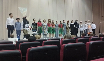 В Туле наградили победителей конкурса школьных театров