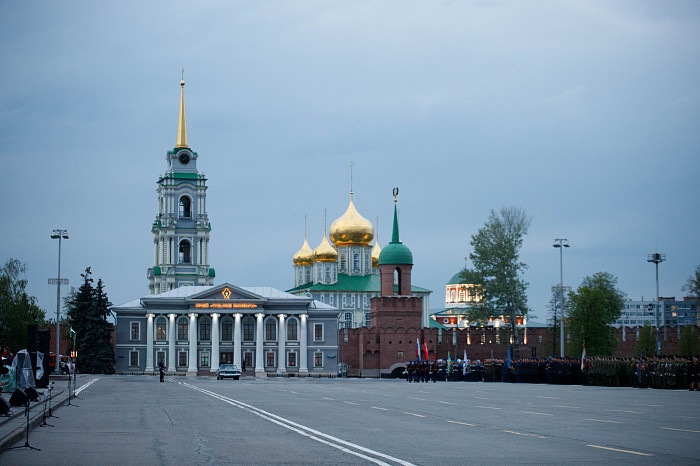 Первая репетиция Парада Победы прошла на площади Ленина в Туле