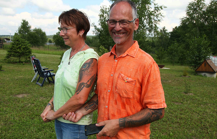 Семья немцев, разделяющая российские духовно-нравственные ценности, поселилась в тульской деревне Свинская