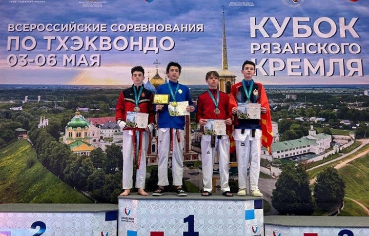 Туляк завоевал "серебро" на Всероссийских соревнованиях по тхэквондо