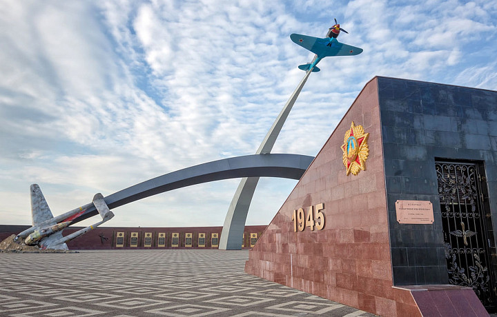 Верховный суд отменил решение о выплате 21 миллиона рублей подрядчику за ремонт мемориала «Защитника неба Отечества» в Туле