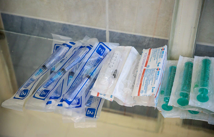 В Тульской области от гриппа привились 369 474 человека