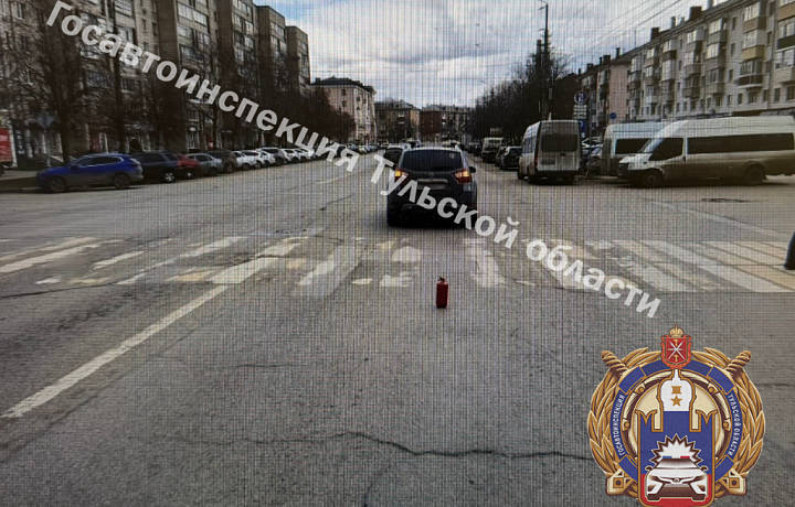 Водитель электровелосипеда пострадал в ДТП на улице Фрунзе в Туле