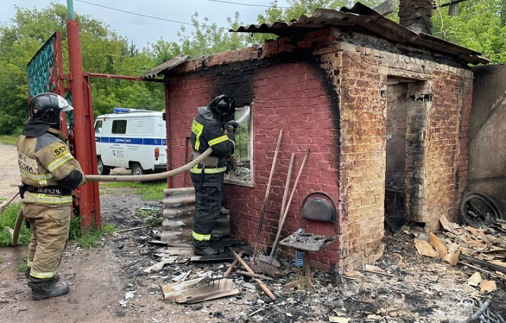 В Кимовске человек погиб при пожаре в сторожке на улице Гранковской