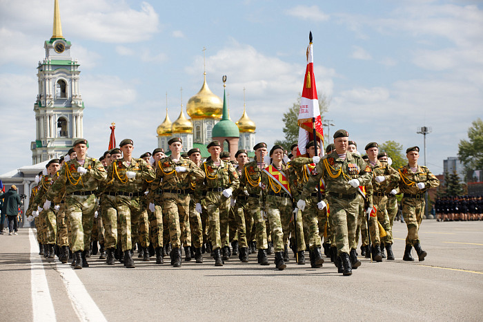 В Туле состоялся военный парад в честь Победы в Великой Отечественной войне