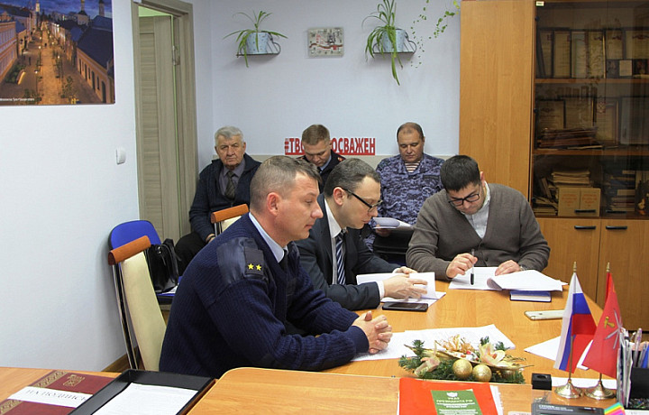 В Туле обсудили обеспечение безопасности и общественного порядка на новогодних мероприятиях