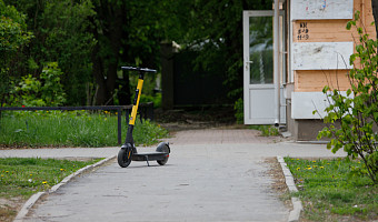 Скорость ограничена до 15 км/ч на семи улицах Тулы для электросамокатов
