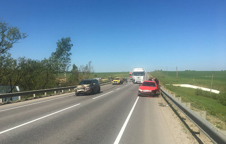 Два человека пострадали в тройном ДТП на Золотом кольце в Туле