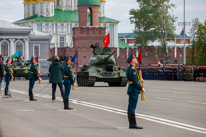 Дюмин: Наш священный долг – быть достойными поколения победителей в служении Родине