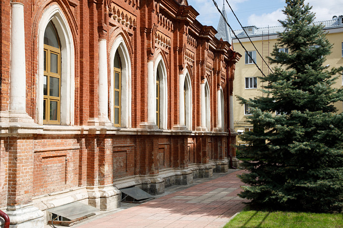 В Туле 129 лет назад начали строить Храм Святых Апостолов Петра и Павла – как выглядит святыня