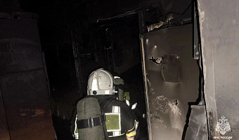 В Алексине эвакуировали восемь человек при пожаре на улице Белинского