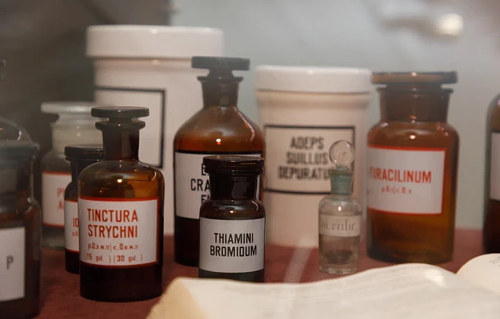 От Шумахера и эпидемии холеры до одной из лучших аптек в империи: история тульской фармацевтики