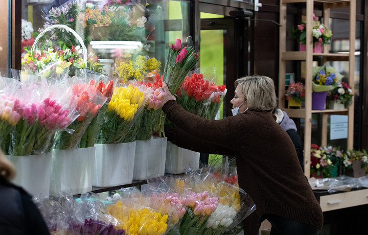 Роспотребнадзор дал тулякам рекомендации по выбору живых цветов к 8 марта