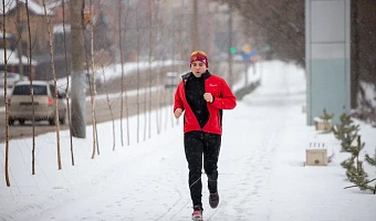 Похмельные атлеты: почему нельзя идти в спортзал после пьянки и есть ли безопасные упражнения, чтобы хоть чуть отойти?