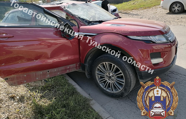 Мужчина получил травмы при столкновении двух авто на улице Епифанской в Туле