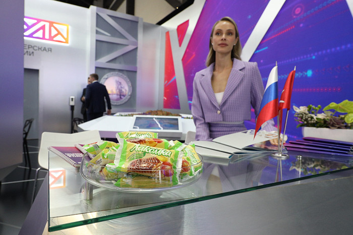 Почти 51,5 млрд рублей инвестиций и сотни новых рабочих мест. Каким был для Тульской области второй день ПМЭФ