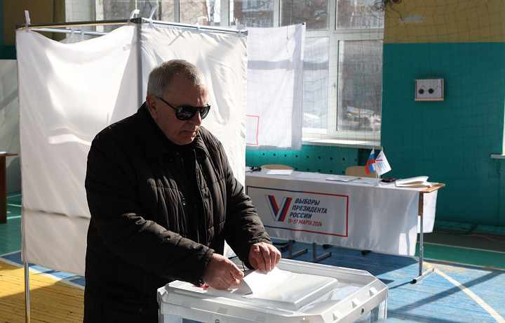 Слабовидящие туляки голосуют на выборах с помощью тифломаркера
