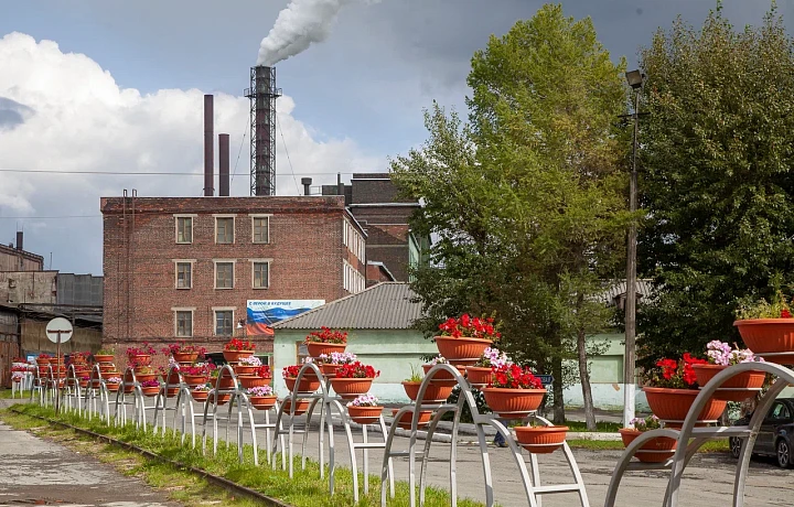 Первоуральский «Хромпик» вошел в состав ПО «Полипласт»