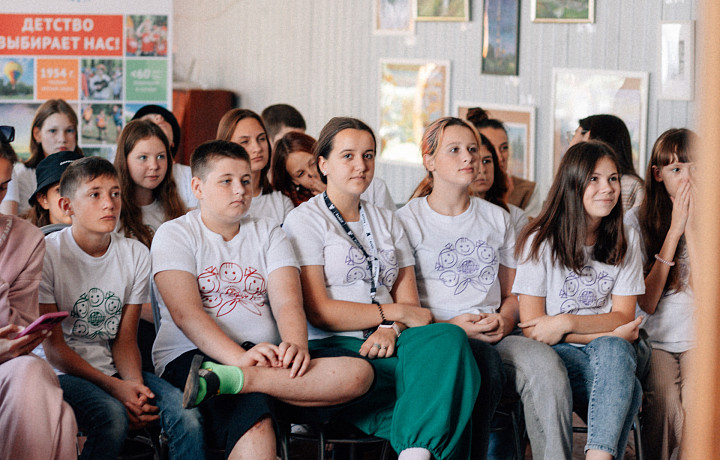 Тульская область организовала телемост между лагерями, в которых отдыхают дети из ЛНР и ДНР