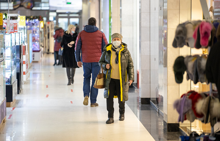 Беременные и пенсионеры – кому с 1 апреля увеличат социальные выплаты
