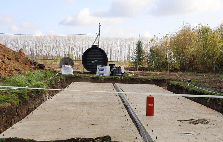 В поселке Красный Богатырь под Новомосковском строят новую водоочистную станцию