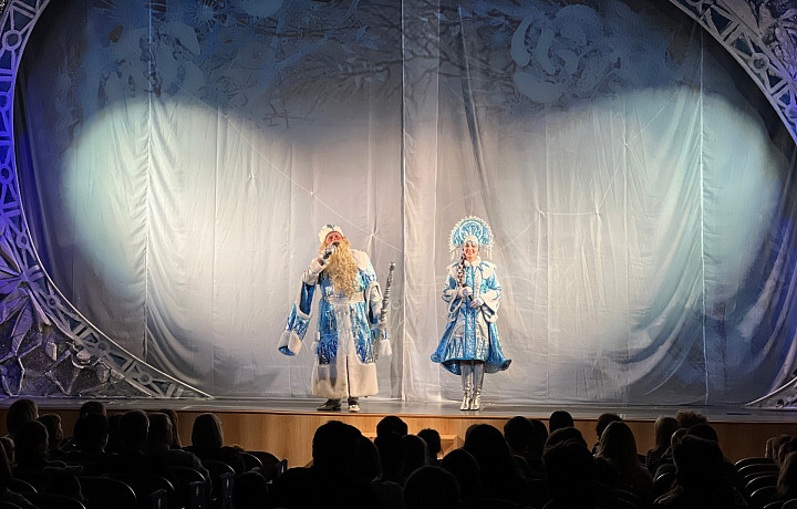 Елка Победы прошла в Тульском ТЮЗе