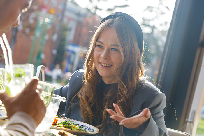 Финал второго сезона «Холостяк.FM»: Евгений Махиня встретился с победительницей проекта