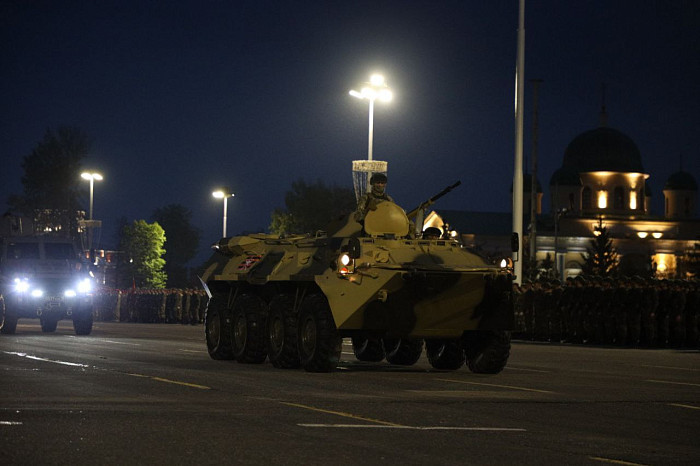 На площади Ленина в Туле началась репетиция парада