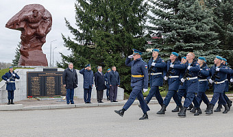В Туле отметили 82-ю годовщину формирования 106-й гвардейской дивизии ВДВ