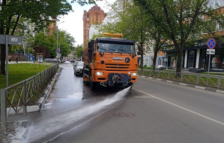 За сутки с тульских улиц убрали 46 кубометров смета