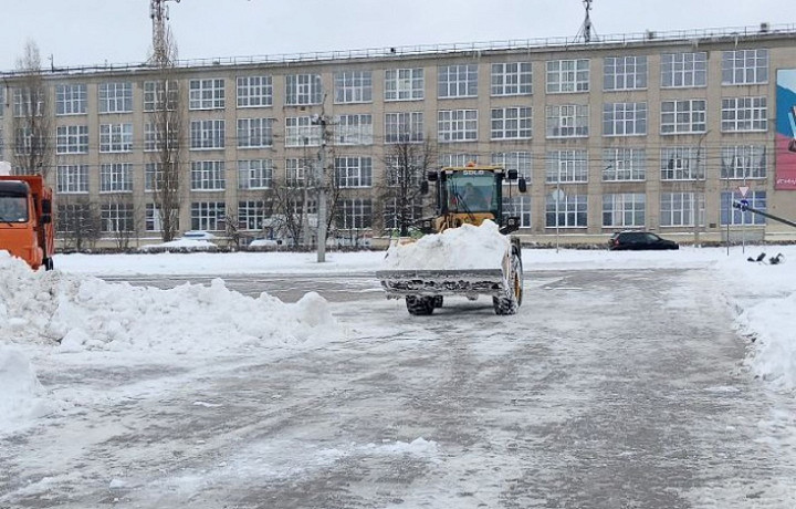 За сутки с улиц Тулы убрали больше семи тысячи кубометров снега