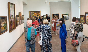 В Туле открылась выставка живописи Сергея Андрияки
