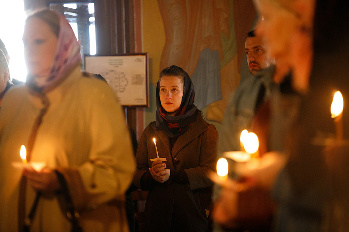В Туле прошла церемония прощания с худруком тульского драмтеатра Дмитрием Красновым