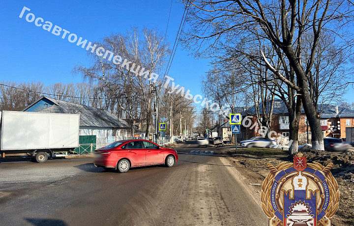 В Киреевске автомобиль сбил девочку на пешеходном переходе