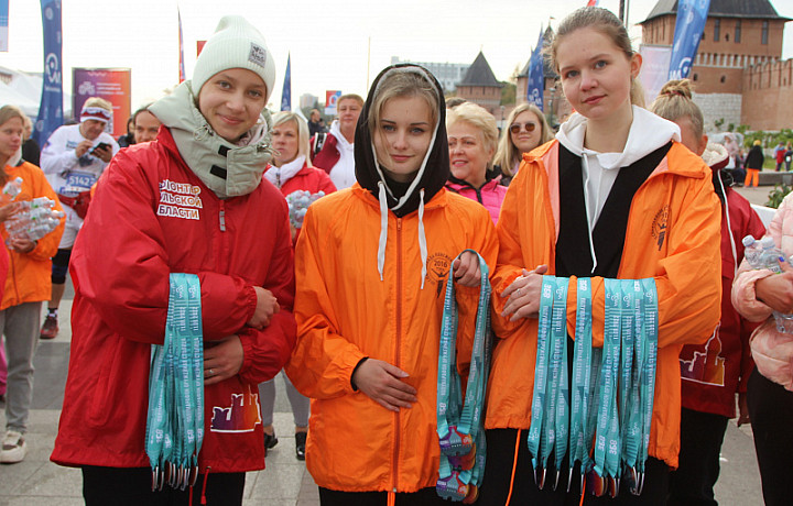 В Туле прошел полумарафон «Оружейная столица»