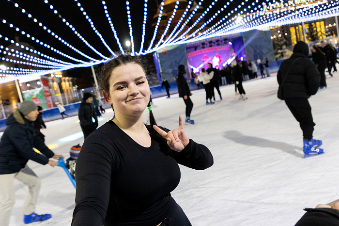 В Туле открылся Губернский каток: фоторепортаж