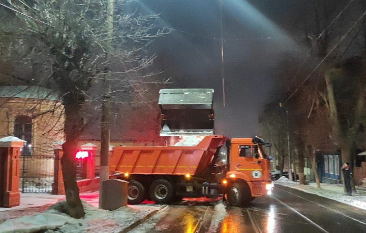 2 марта в Туле продолжится уборка дорог и тротуаров
