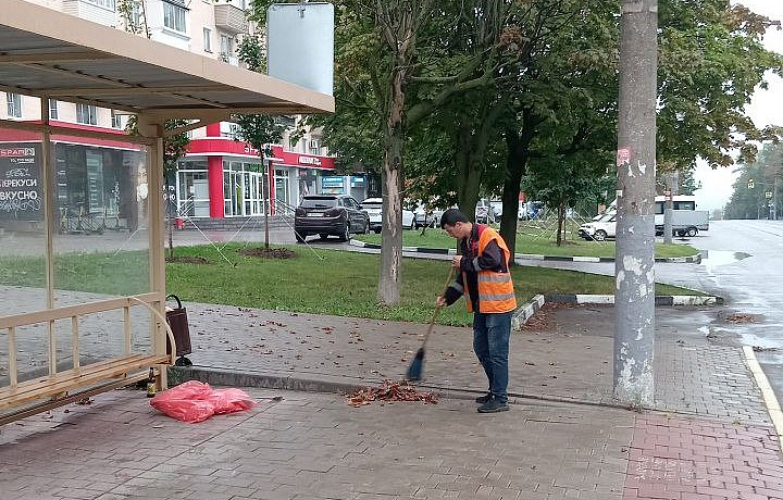 В Туле 8 августа продолжается уборка и мойка дорог и тротуаров