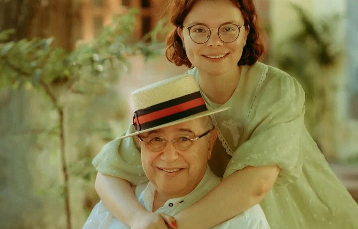 Евгений Петросян пристыдил супругу за походы в рестораны