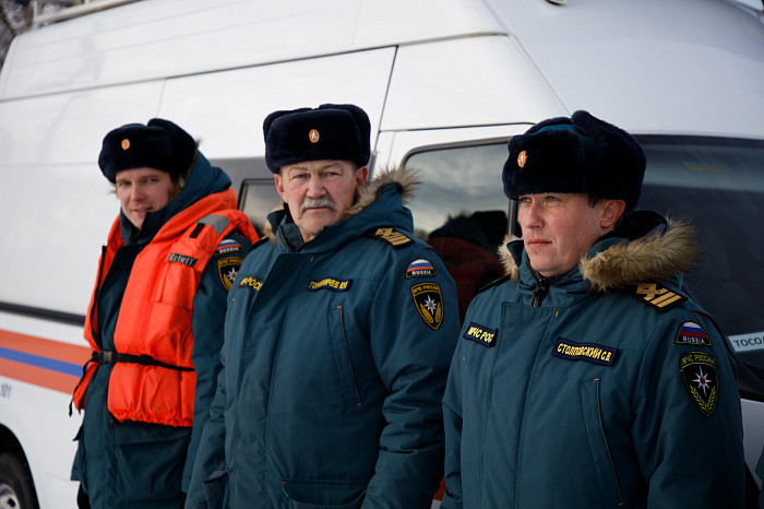 Тульские спасатели провели тренировку по спасению людей из водоемов